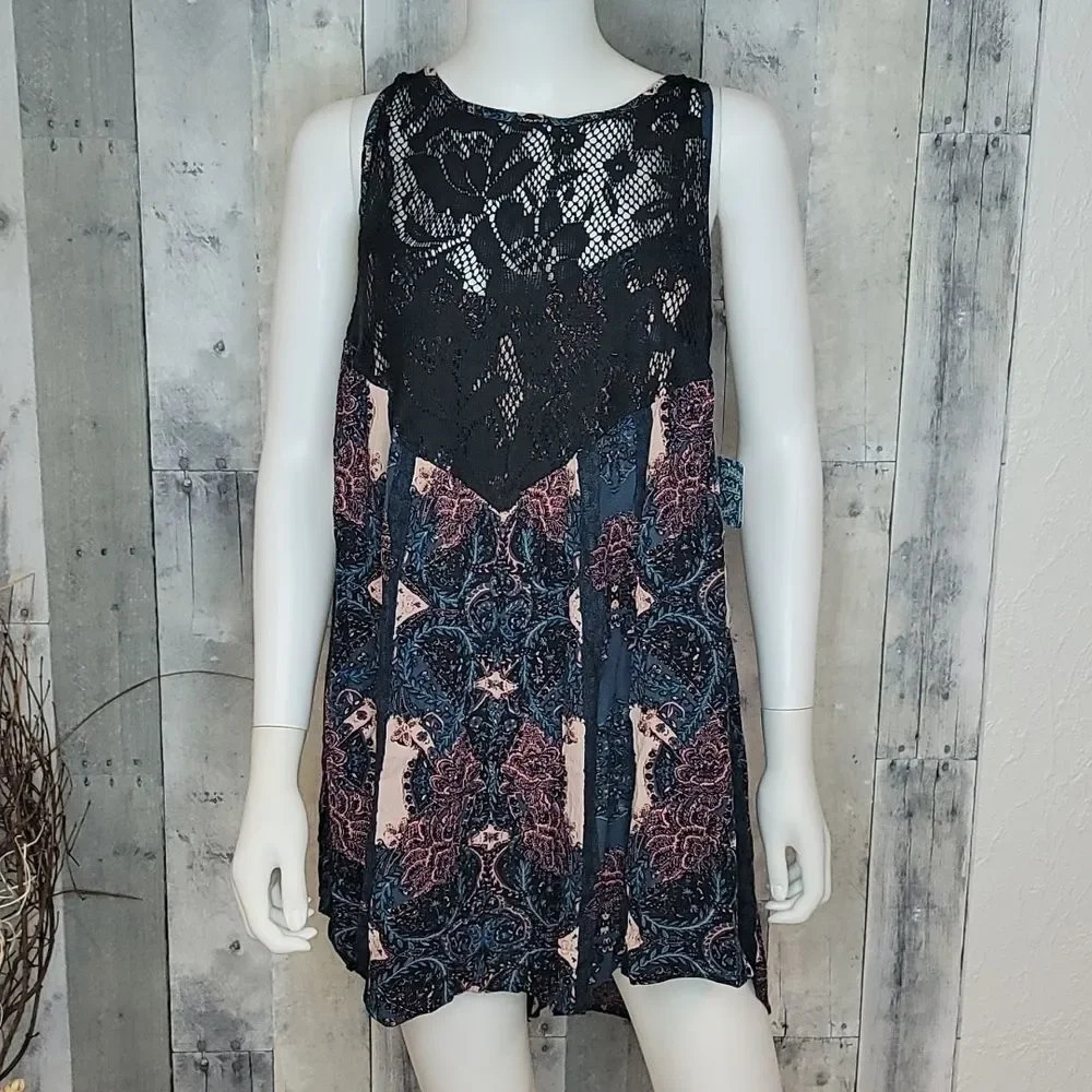 FREE PEOPLE COUNT Me In Trapeze black combo tunic - Picture 2 of 9
